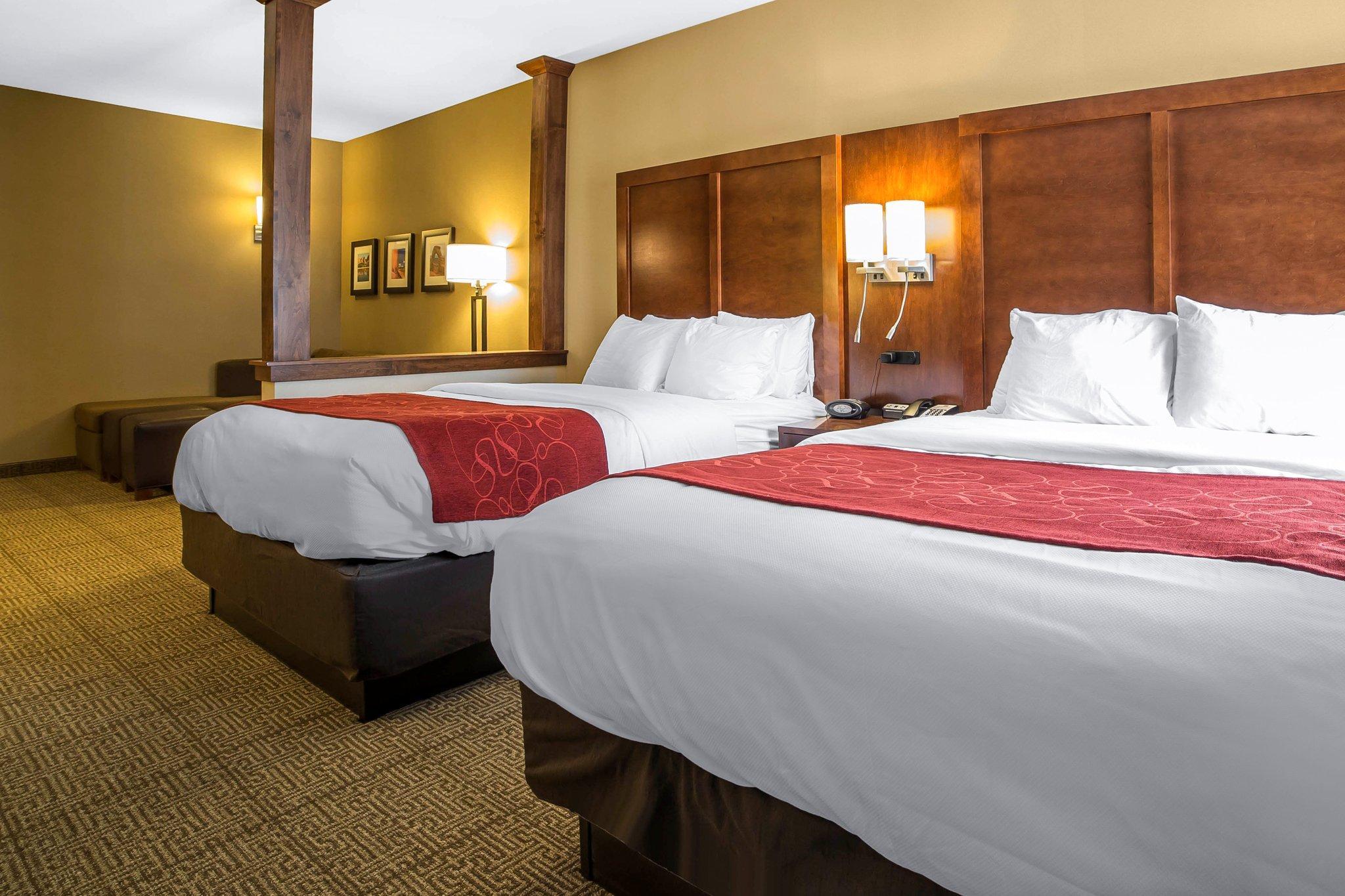 Quality Suites Moab Near Arches National Park Exterior photo