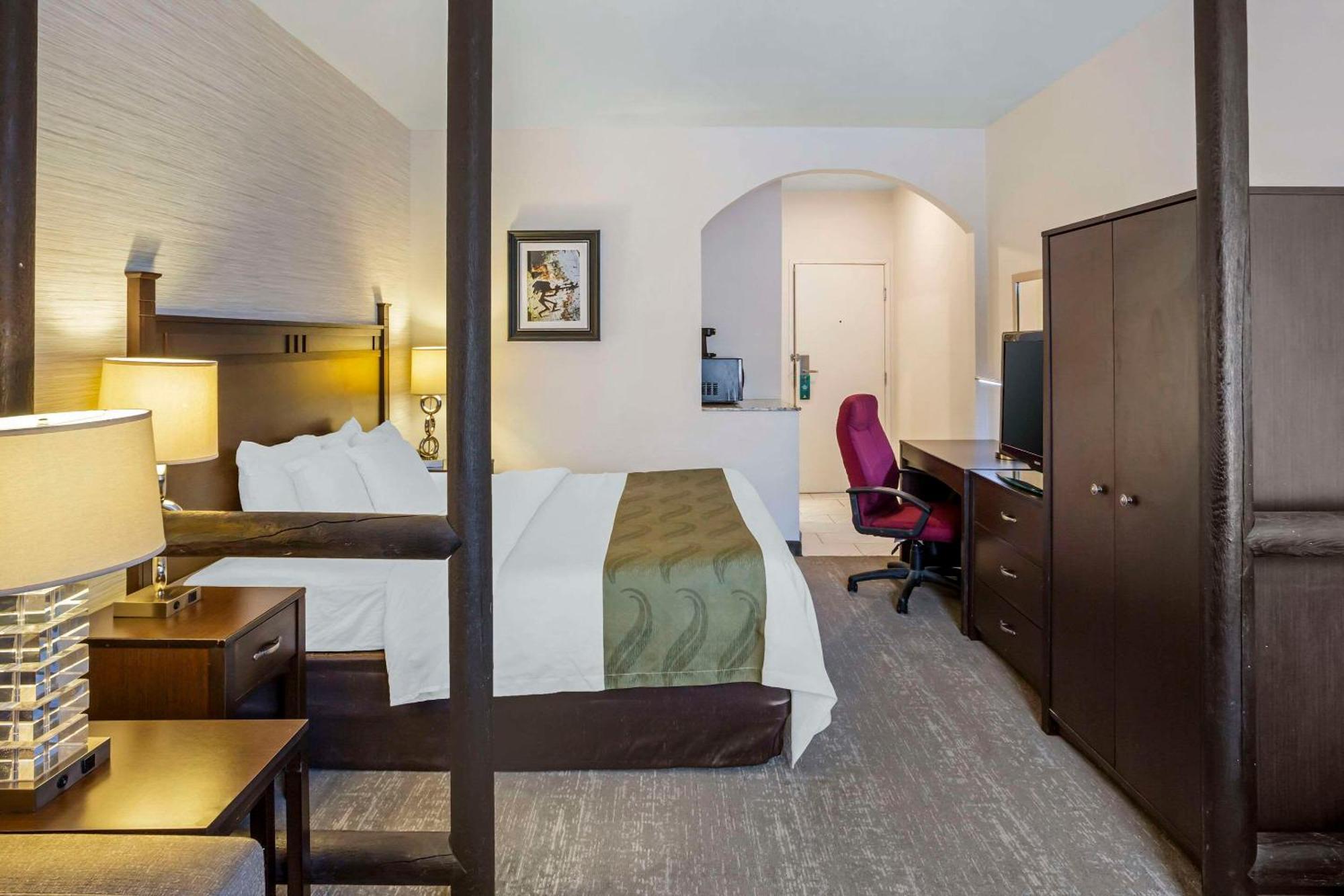 Quality Suites Moab Near Arches National Park Exterior photo