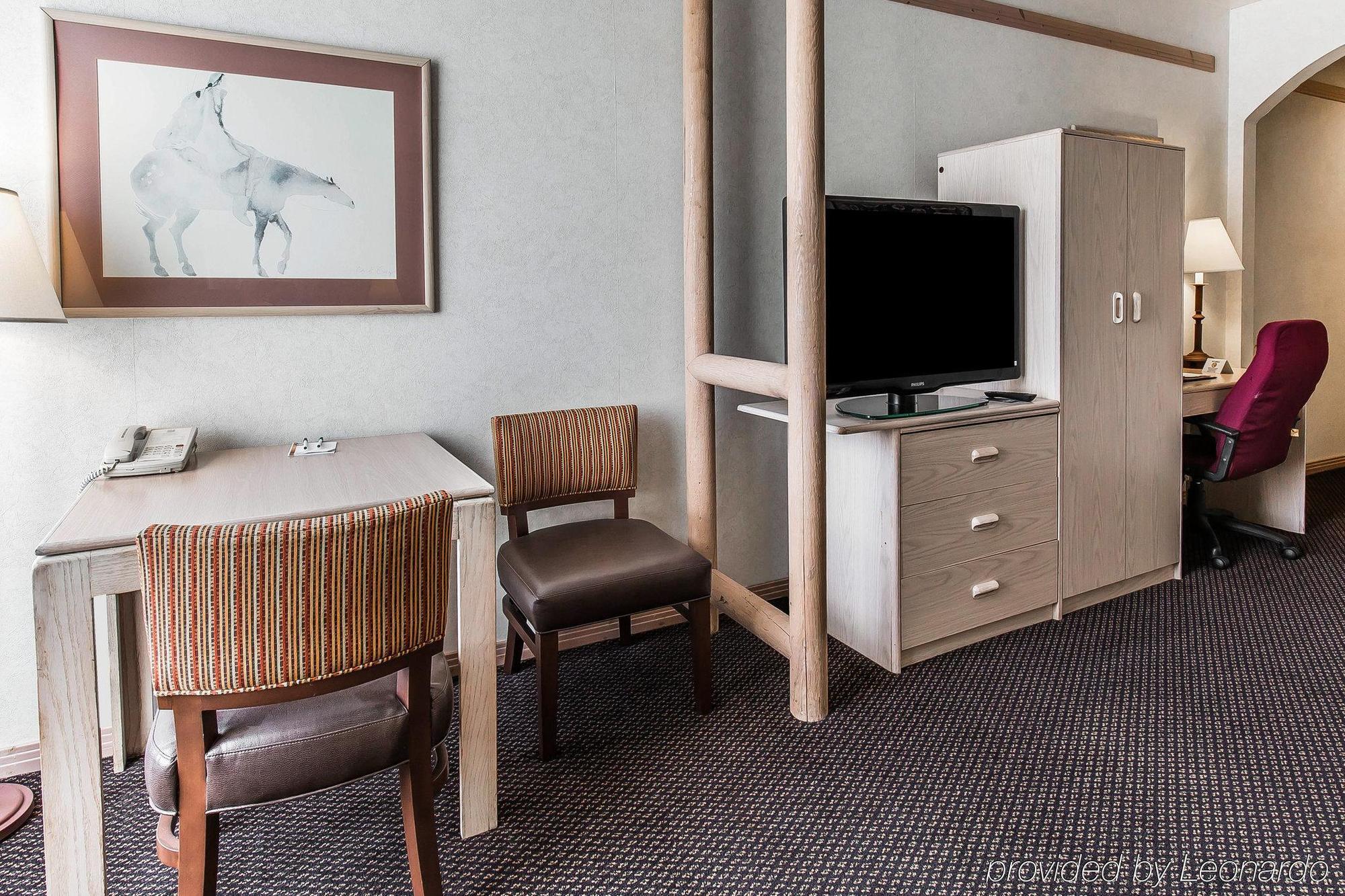 Quality Suites Moab Near Arches National Park Exterior photo