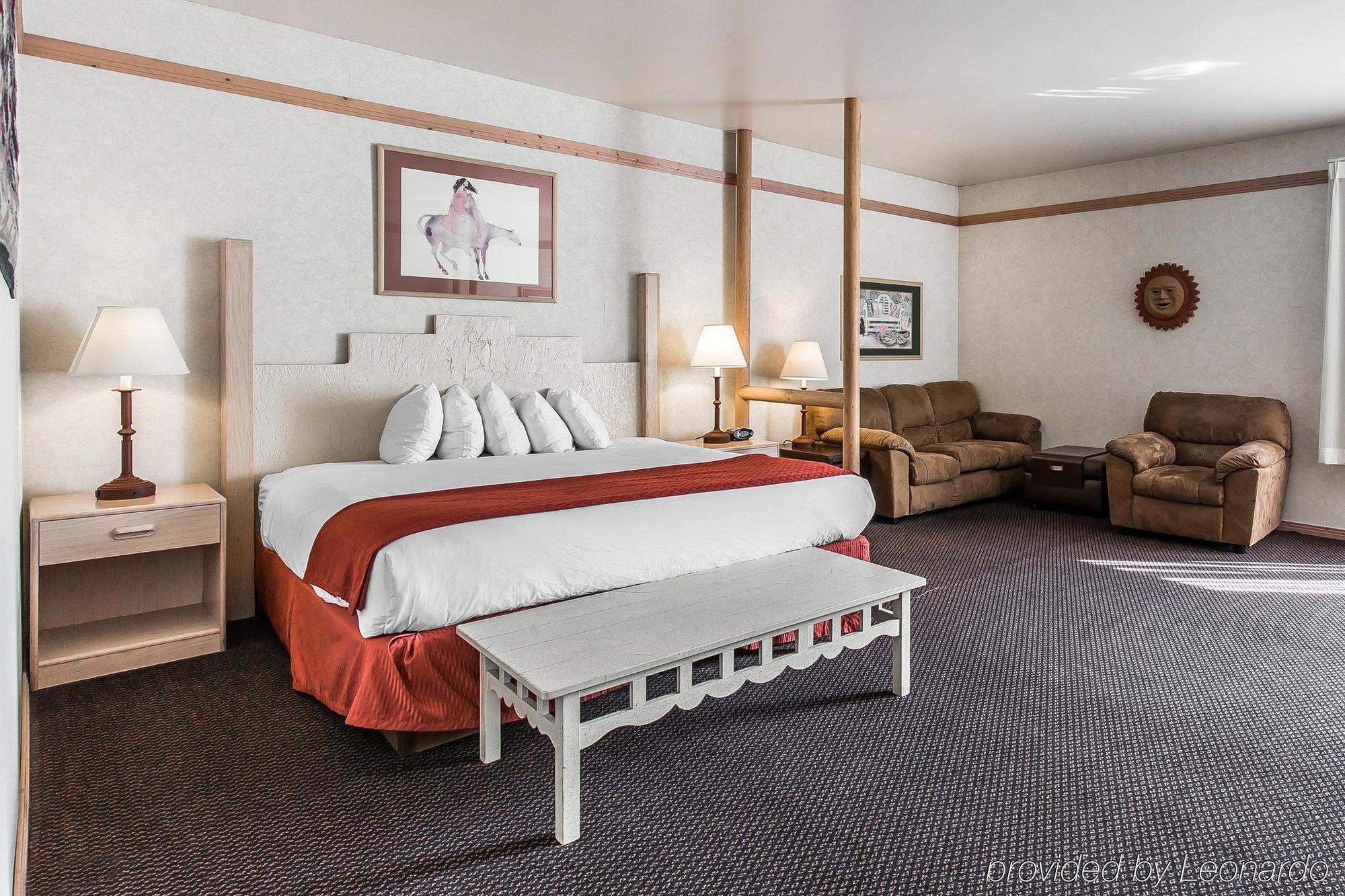 Quality Suites Moab Near Arches National Park Exterior photo