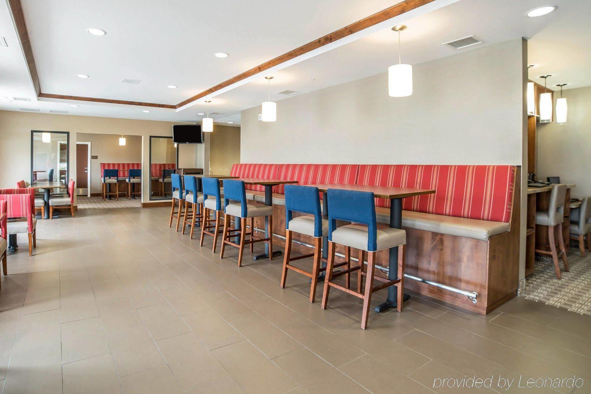 Quality Suites Moab Near Arches National Park Exterior photo